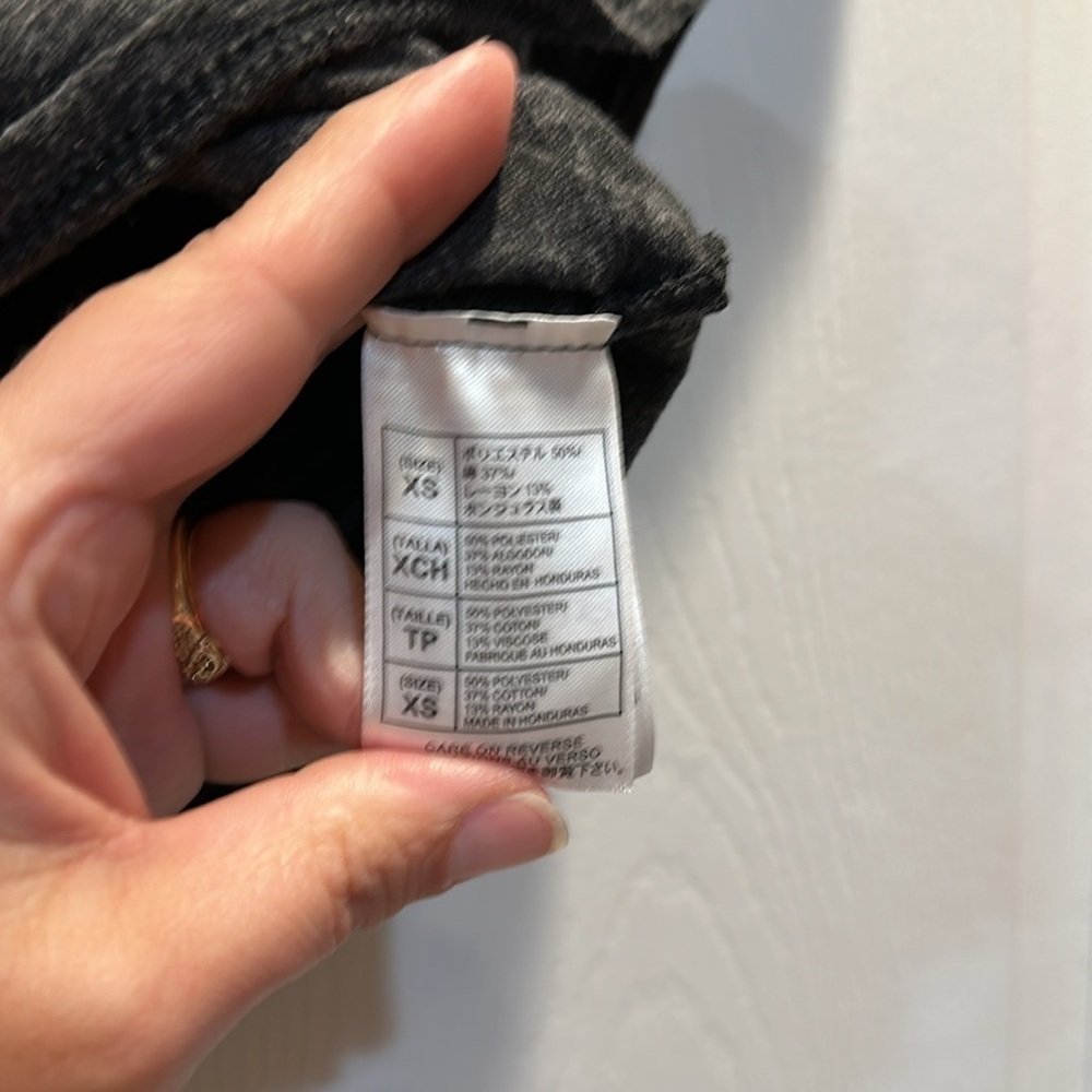 Disney Parks The Little Mermaid Ariel Off Shoulder Dolman Sleeve Tee XS Shirt - Picture 6 of 6